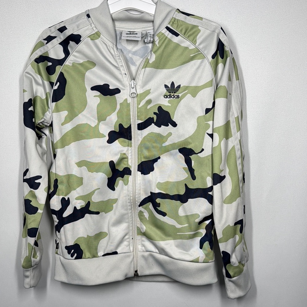 ❤️3/$30 Adidas Camouflage Track Jacket
